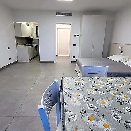 Annachiara 4* باردولينو